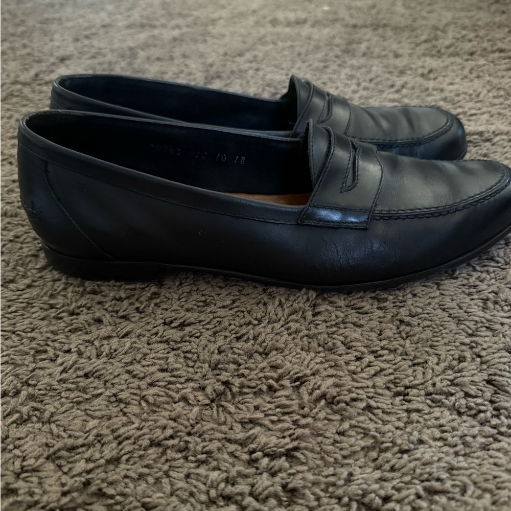 Salvatore Ferragamo Penny Dress Loafer, Size 10 - Black - Picture 6 of 10
